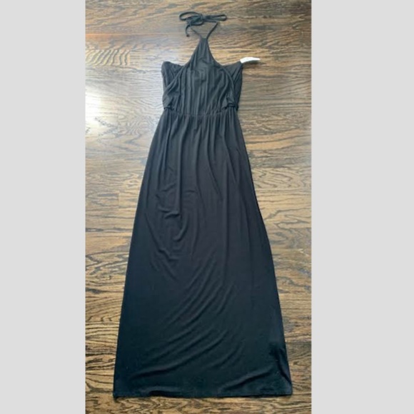 🆕 Trina Turk Halter Maxi - Picture 1 of 13